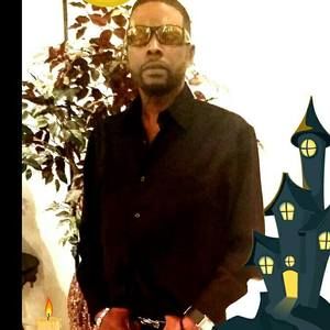 Meet your Posher, Kenny